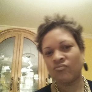 Meet your Posher, Lavern